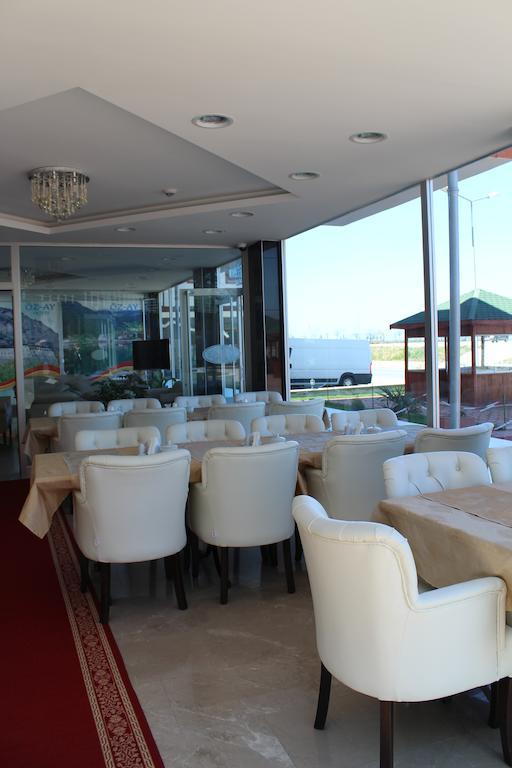 Oz-Ay Hotel Surmene Bagian luar foto